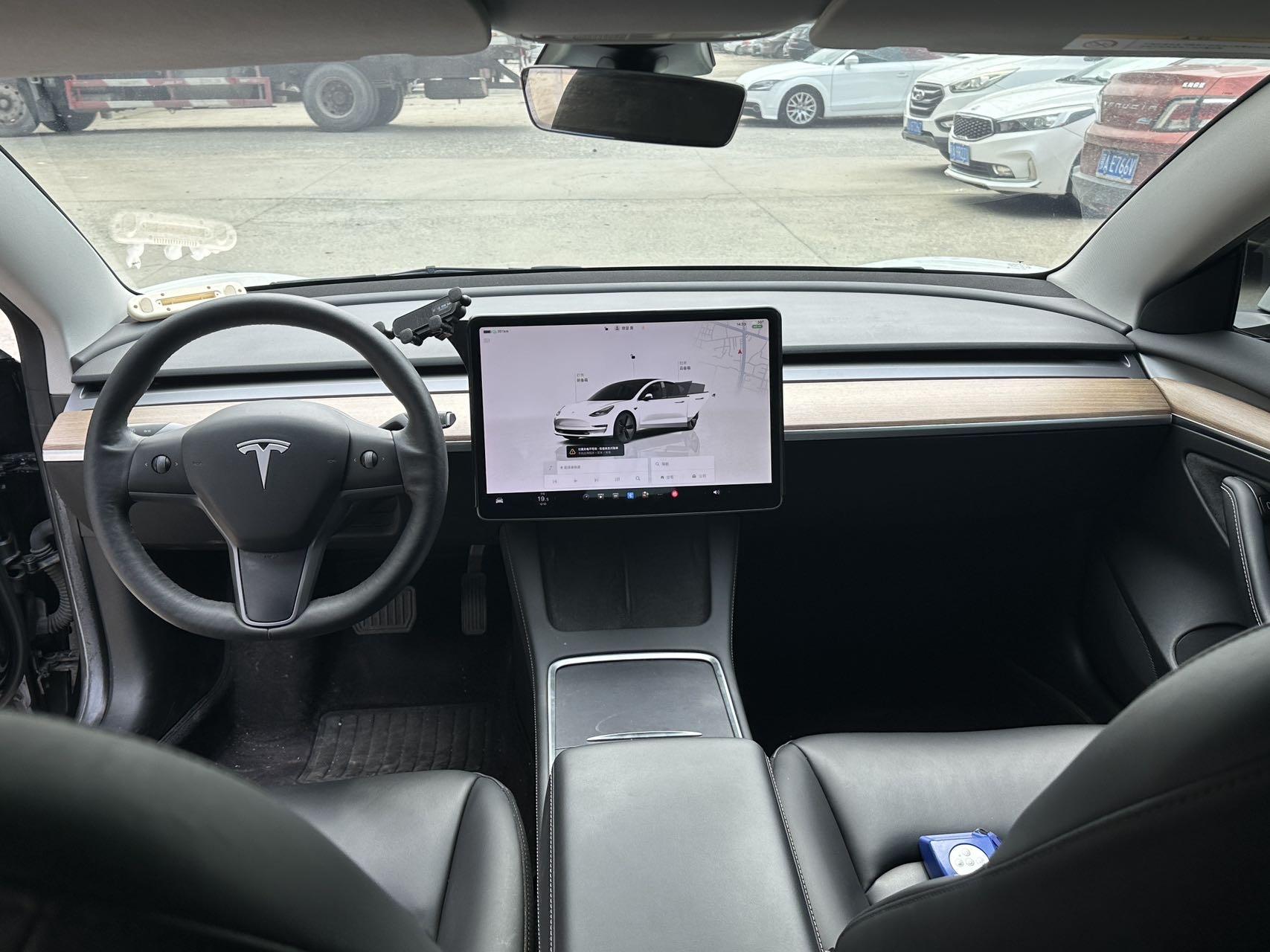 Model 3 2022 rear-wheel drive version 6