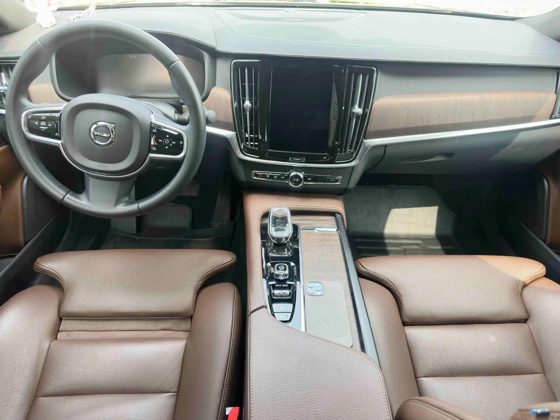 Volvo S90 2021 B5 Zhiyuan Deluxe Edition 5
