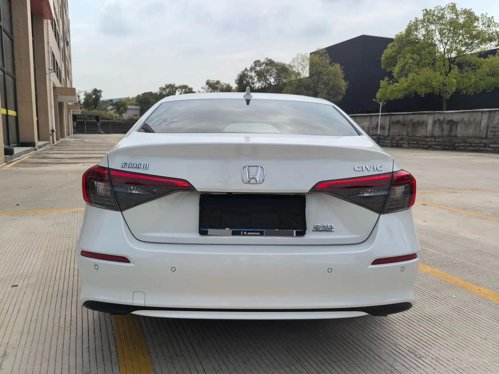 Civic 2022 240TURBO CVT Combustion Edition 3