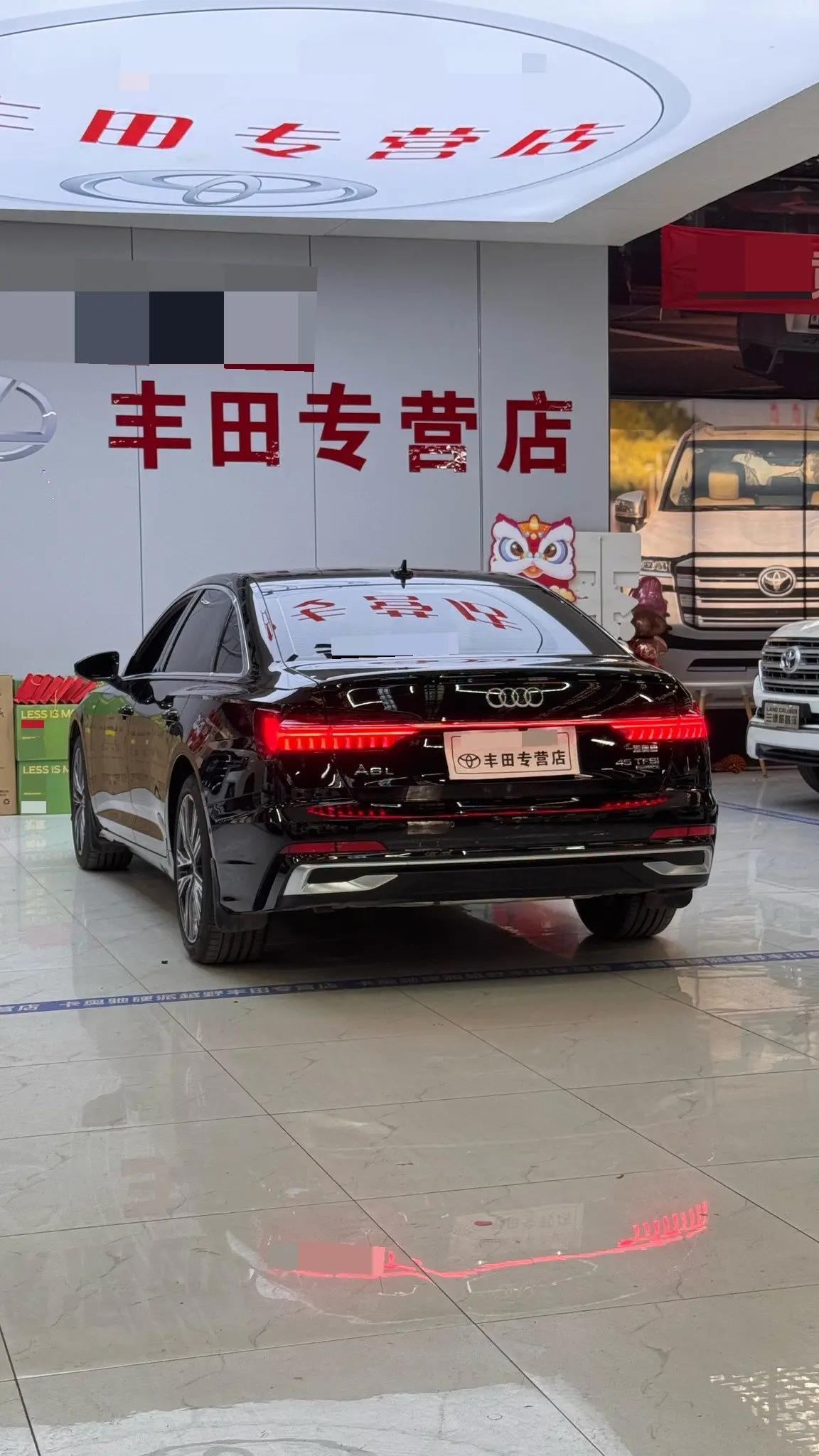 Audi 2025 A6L 2.0TFSI 45TFSI Quattro Prestige Dynamic Edition (facelift) Automatic 11