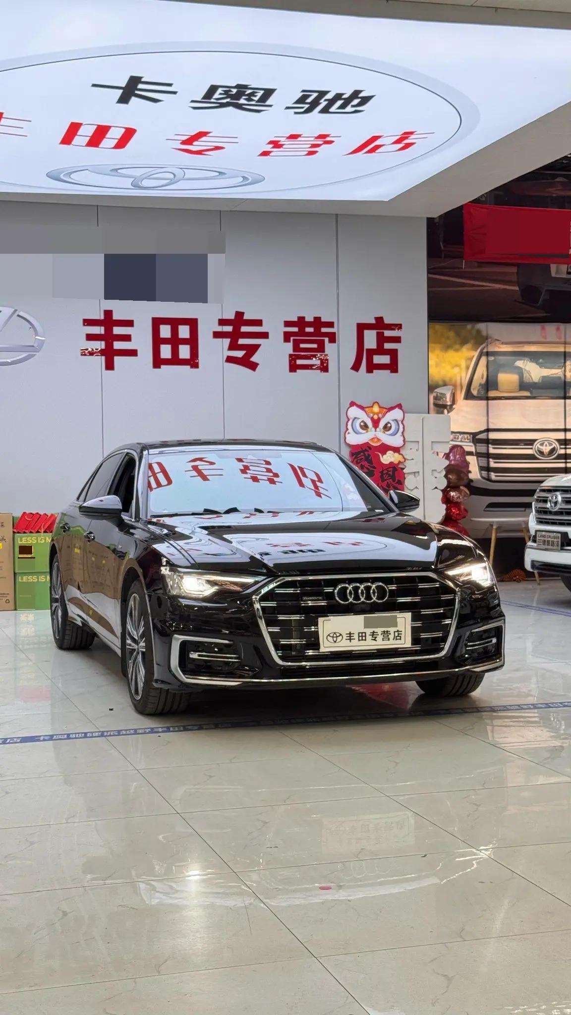 Audi 2025 A6L 2.0TFSI 45TFSI Quattro Prestige Dynamic Edition (facelift) Automatic 3