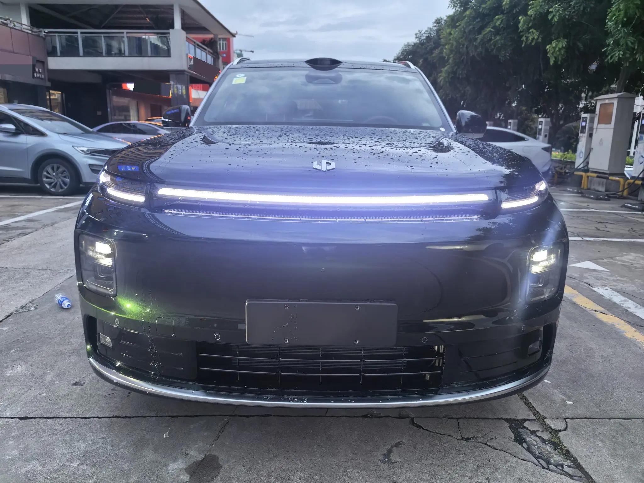 Leapmotor 2026 D 19 500 Zhizun Edition 6-seat Automatic Gear 2
