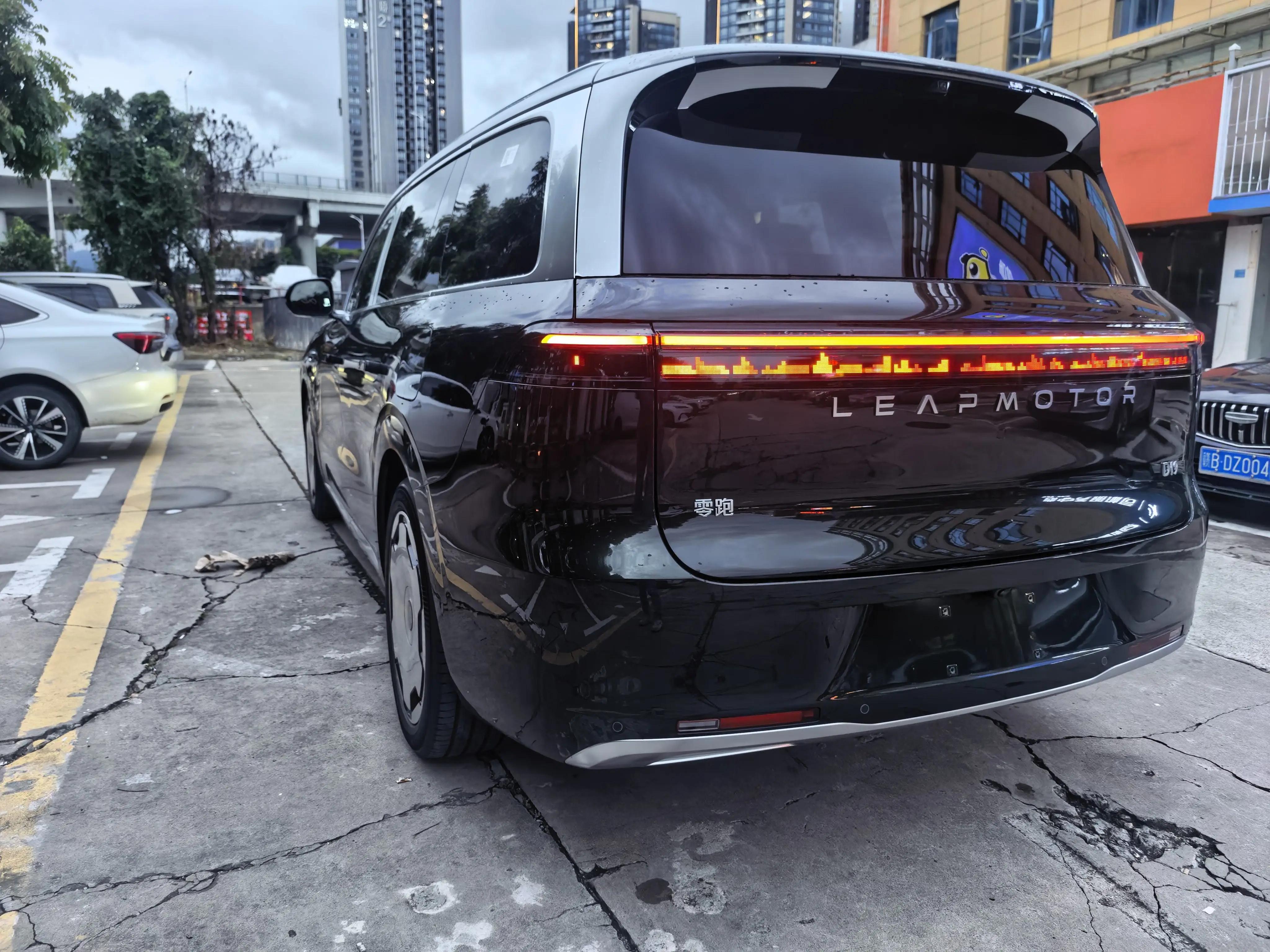 Leapmotor 2026 D 19 500 Zhizun Edition 6-seat Automatic Gear 6