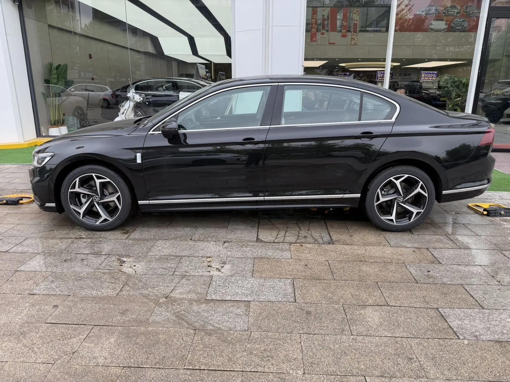 Volkswagen 2026 Magotan 2.0TSI 380TSI 30 million selected luxury automatic gear 4