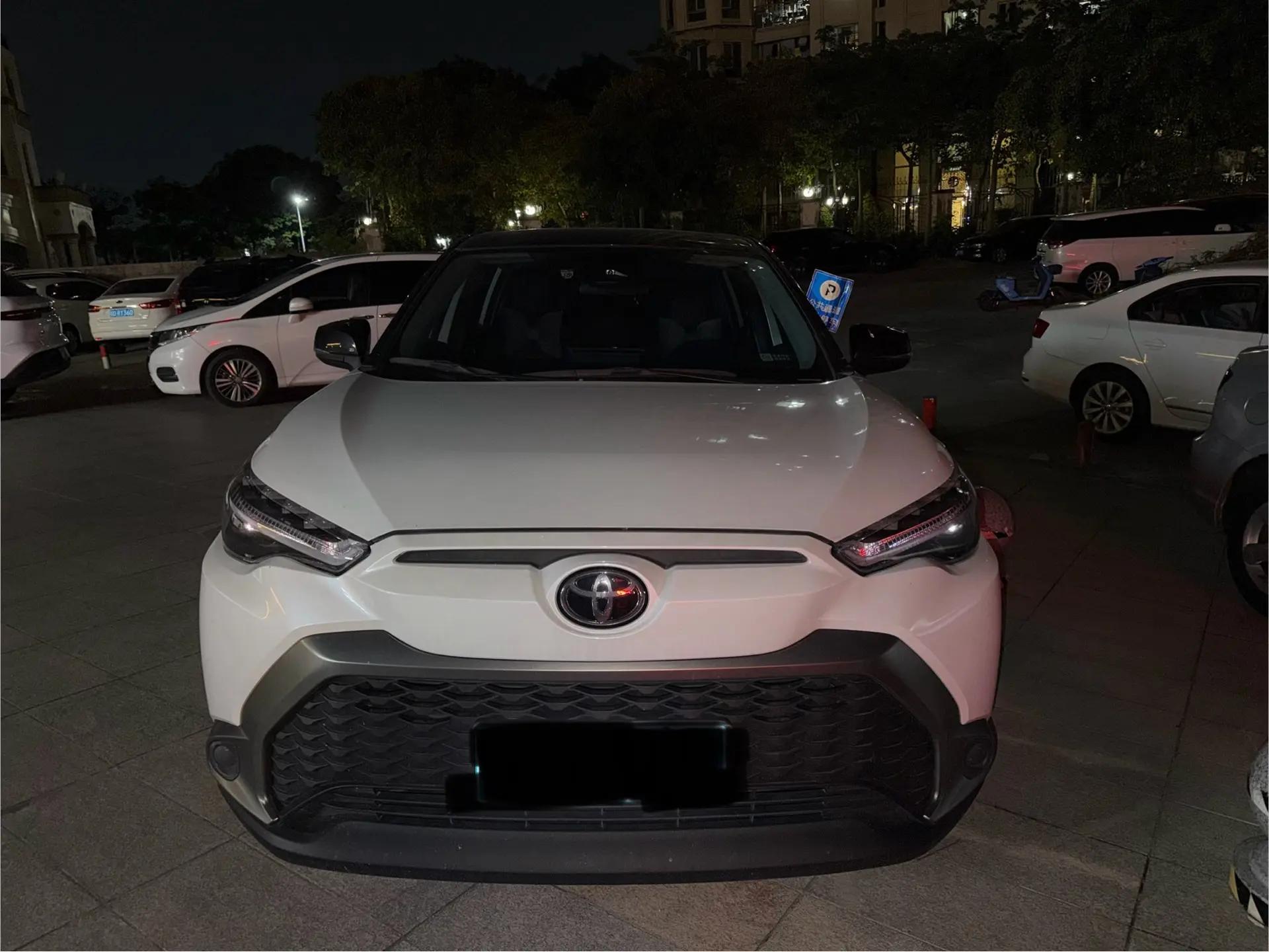 Toyota 2023 Frontlander 2.0 CVT Luxury Edition Automatic 2