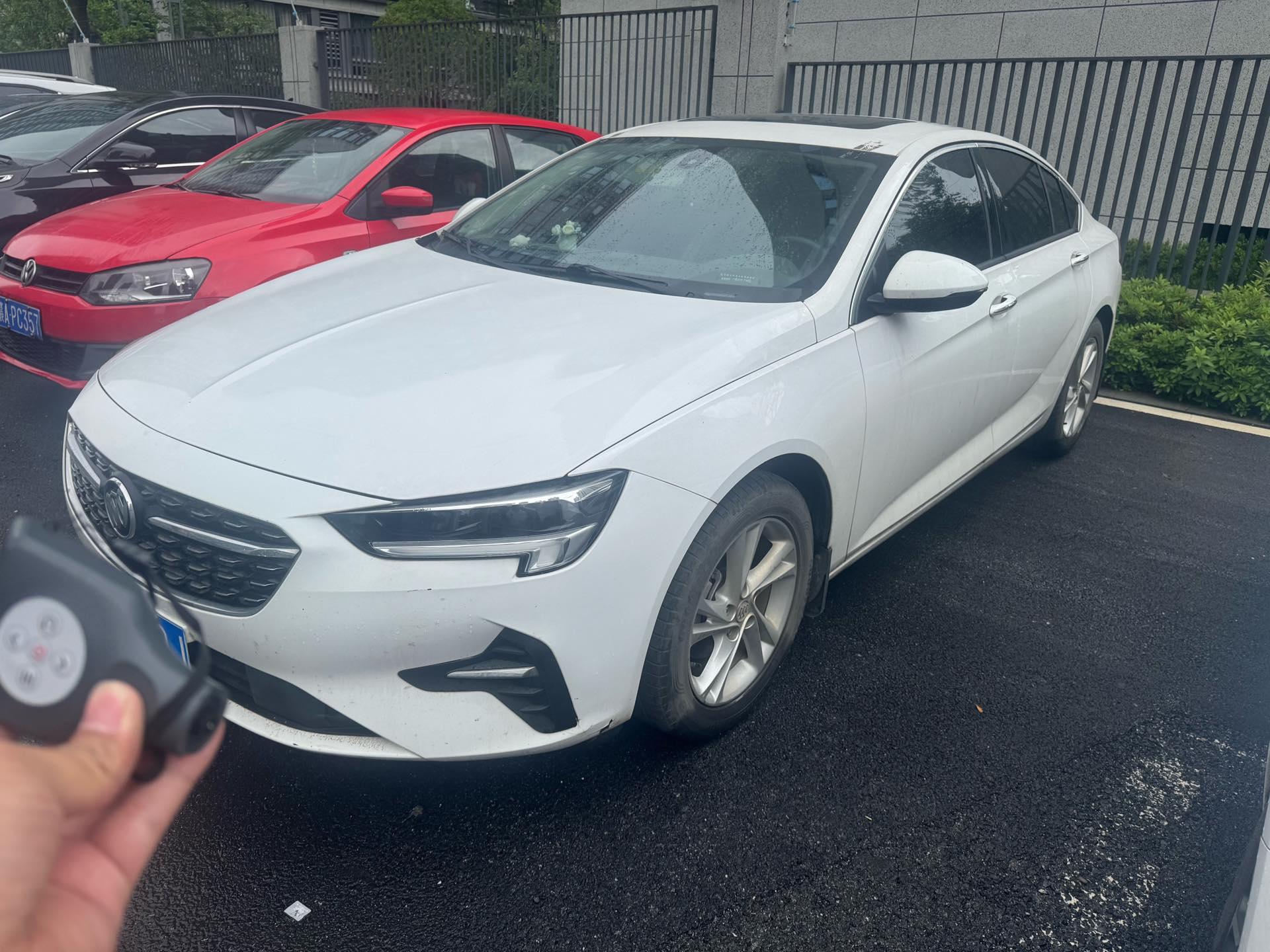 Regal 2020 552T Elite