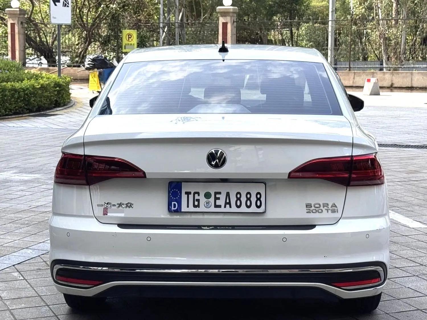 Bora 2023 200TSI DSG Smooth Edition 3