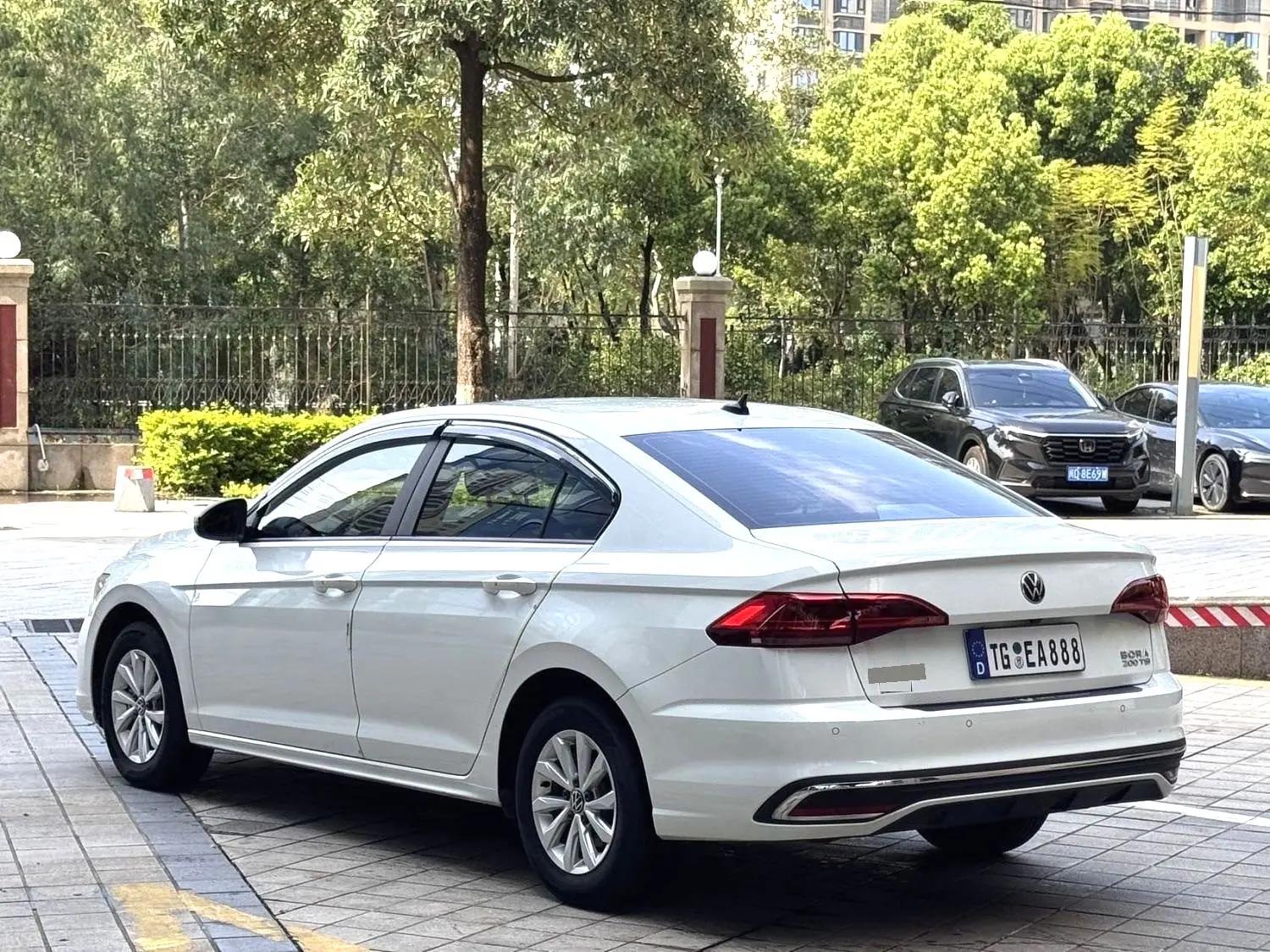 Bora 2023 200TSI DSG Smooth Edition 5