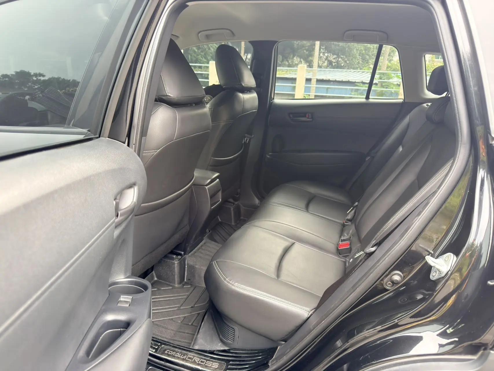 Toyota 2024 Corolla Cross Dual Engine 2.0 CVT Intelligent Electric Hybrid Pioneer Edition Automatic 6