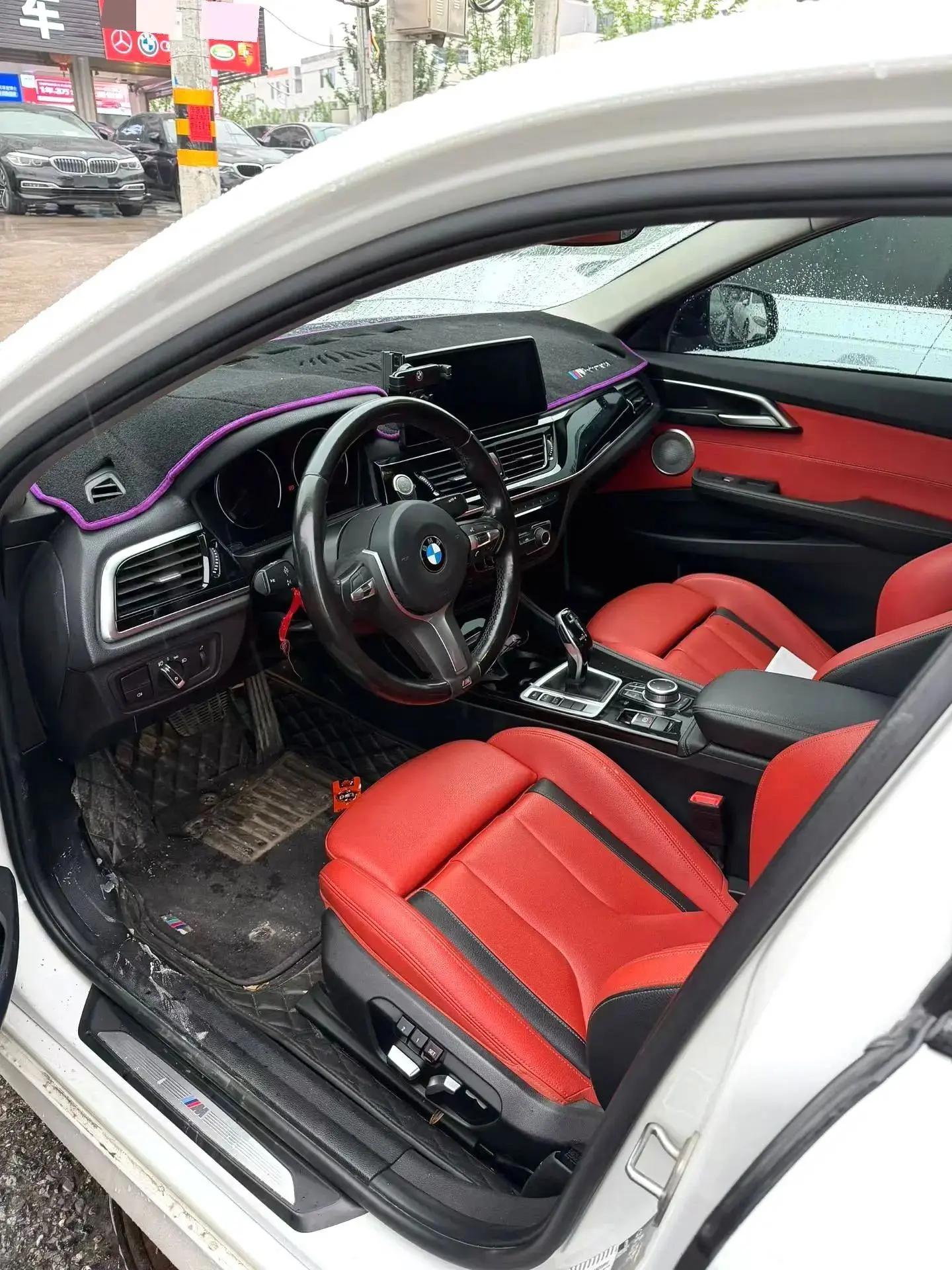 BMW 1 Series 2022 125i M Sports Obsidian Night Edition 3