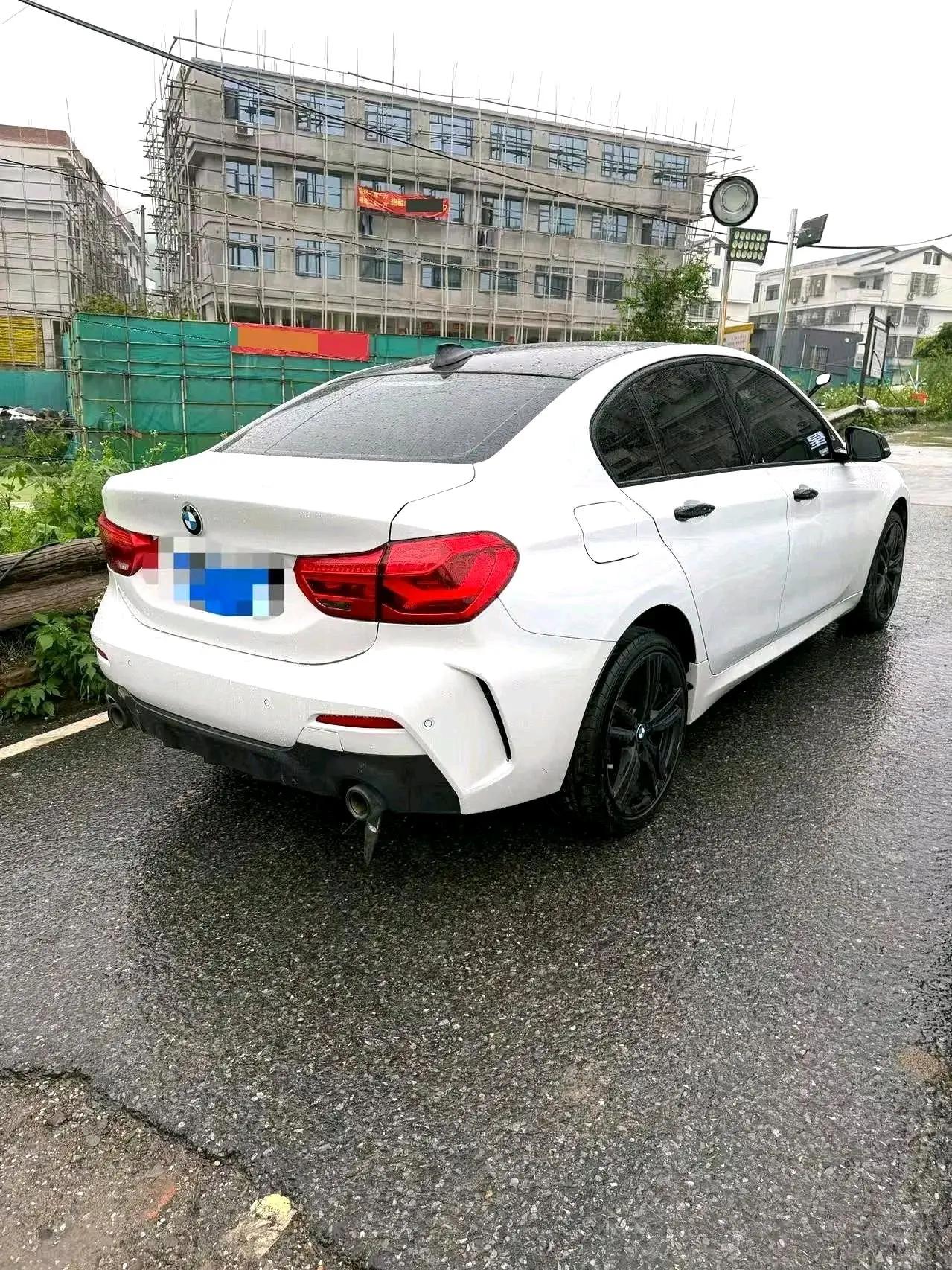 BMW 1 Series 2022 125i M Sports Obsidian Night Edition 5