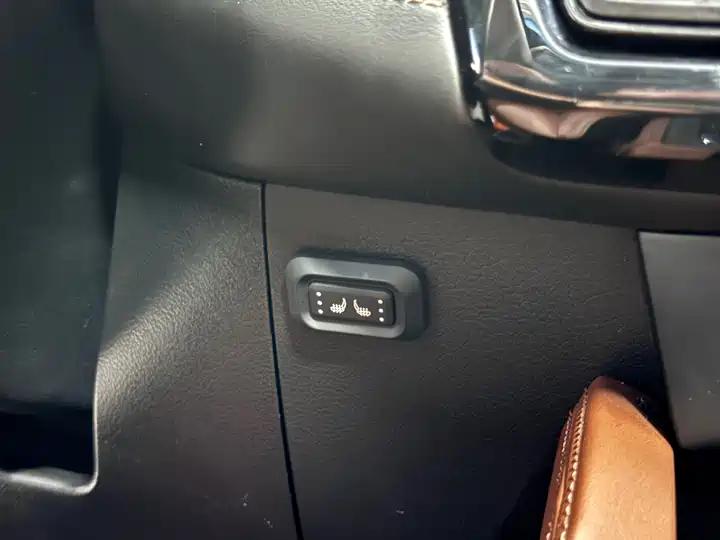 Vision X6 2021 PRO 1.4T Auto Honor Model 14