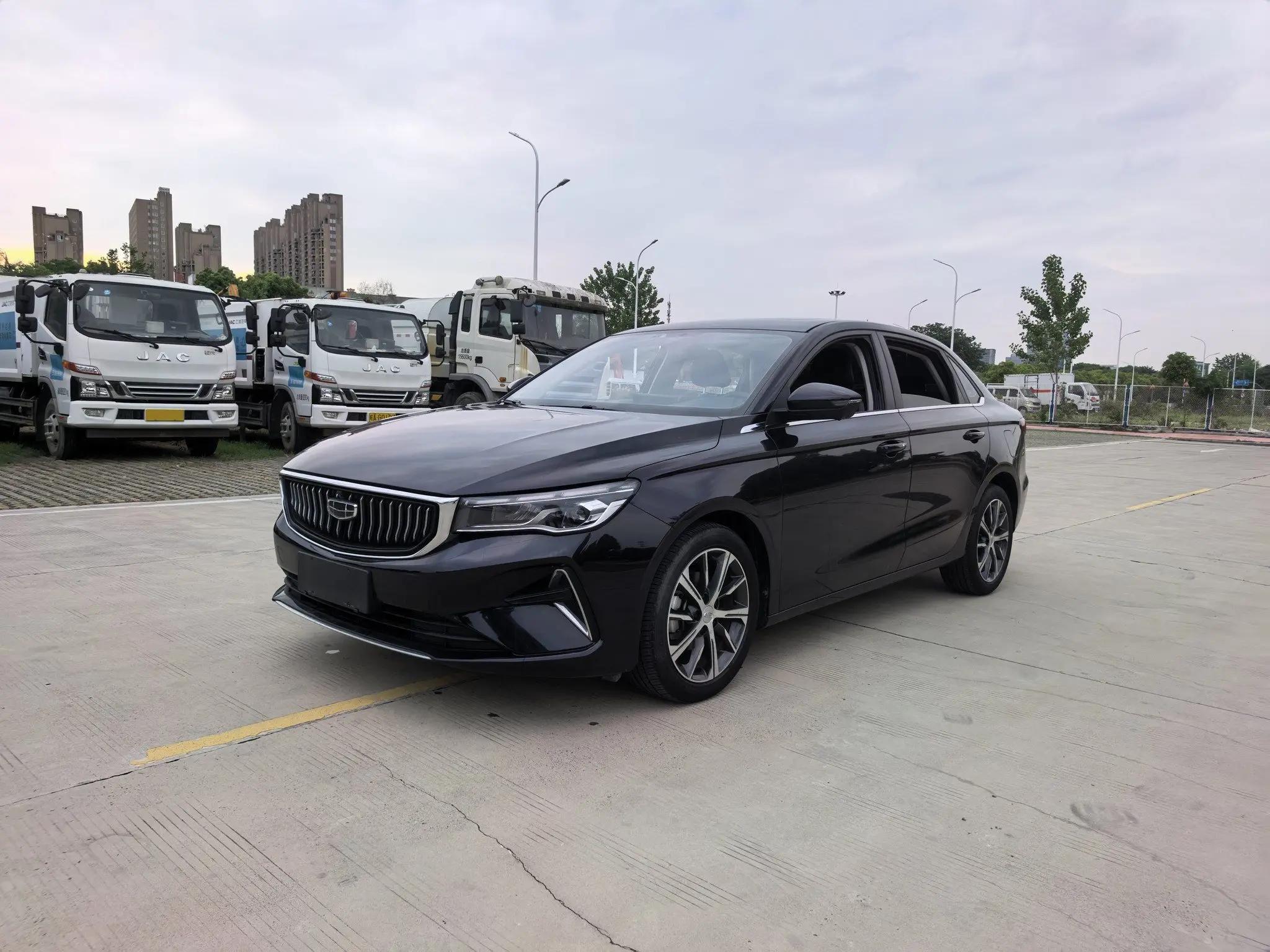 Emgrand 2022 4th Generation 1.5L CVT Honorable Model