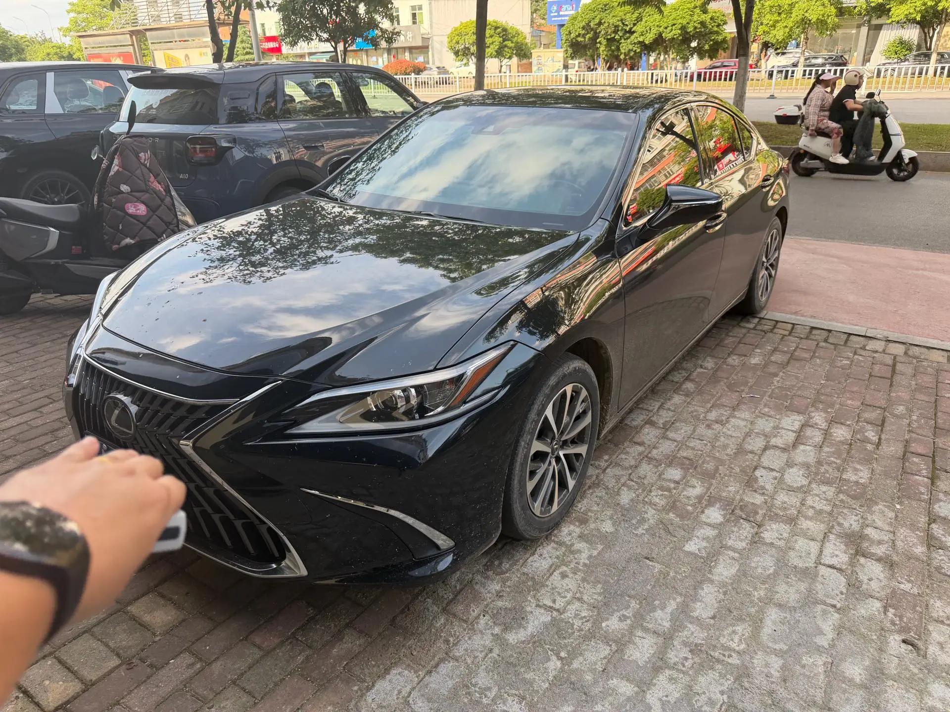 Lexus ES 2023 260 Excellence Edition