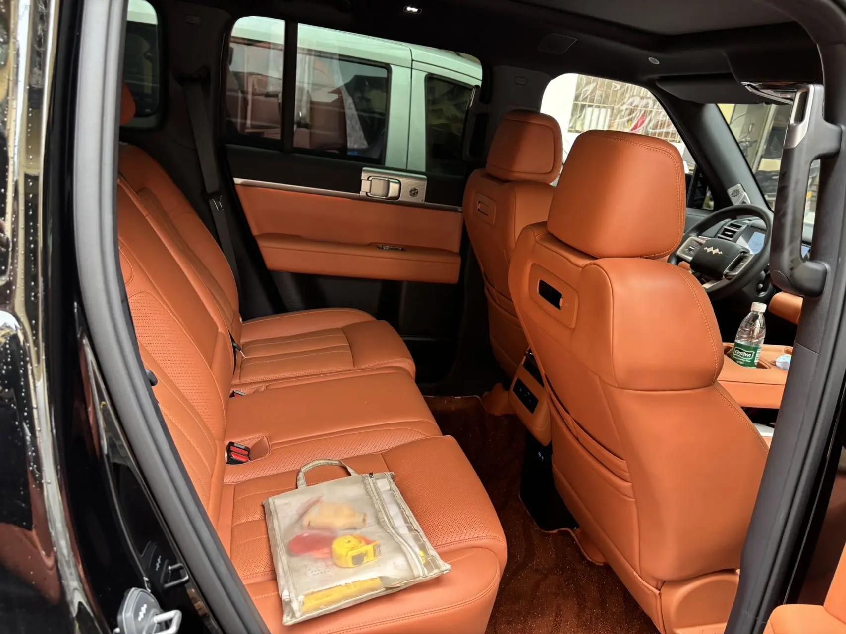FangChengBao 2025 titanium 7 1.5T stepless 190KM four-wheel drive Ultra version of automatic gear 8