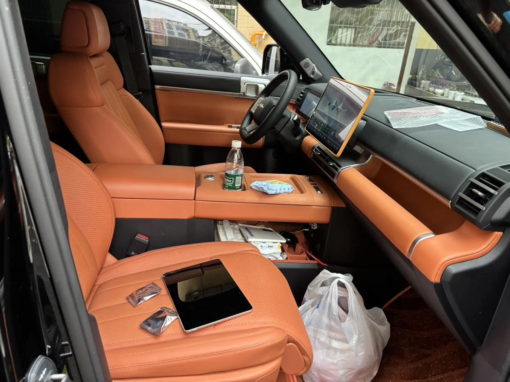 FangChengBao 2025 titanium 7 1.5T stepless 190KM four-wheel drive Ultra version of automatic gear 9