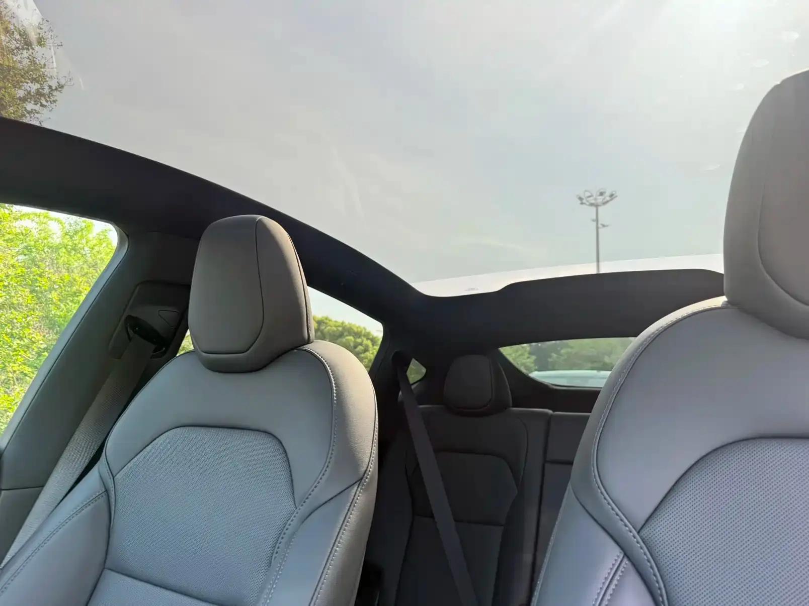 Tesla 2026 Model Y Rear-Wheel Drive Automatic 6