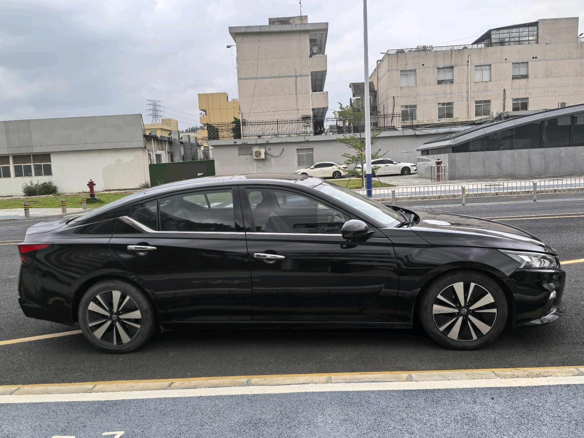 Teana 2021 2.0L XL Comfort Version 4