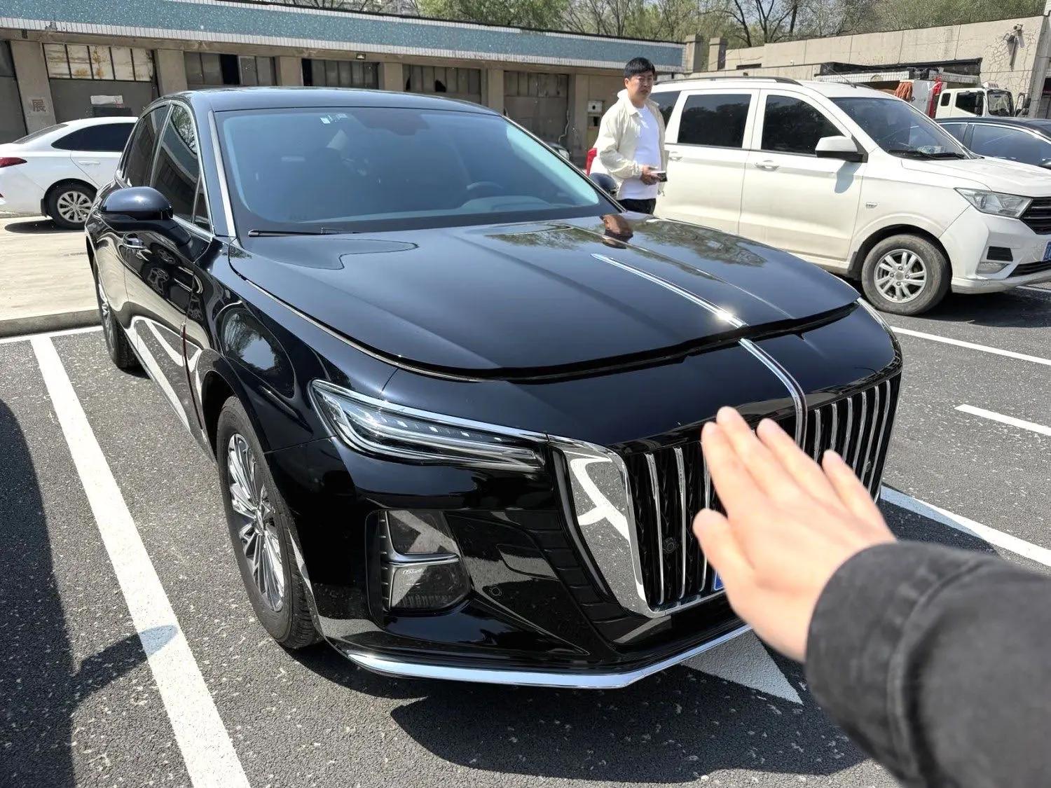 HongQi 2025 H5 1.5T Flag Rhyme 500000 Commemorative Automatic Gear 3