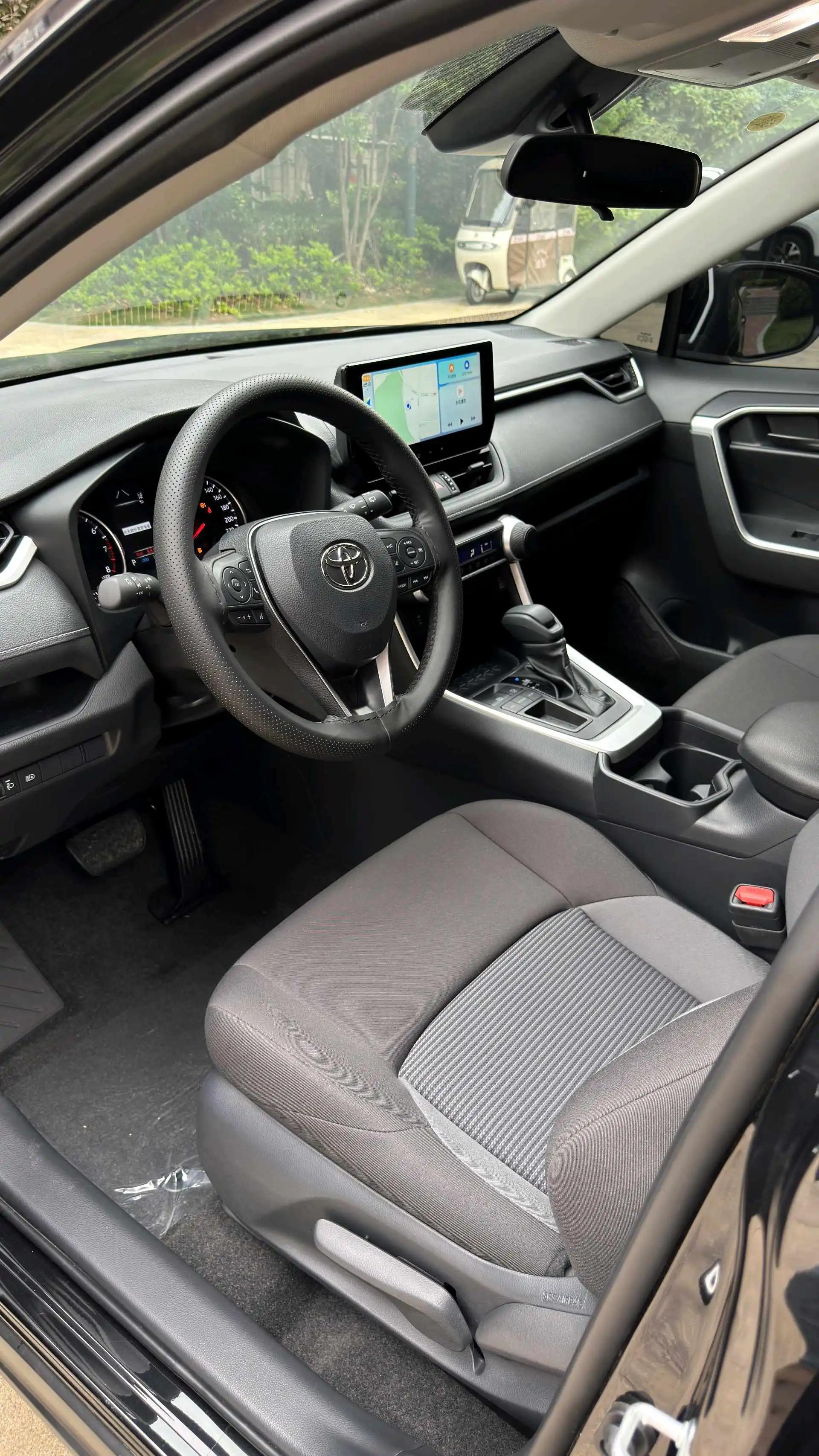 Toyota 2024 Wilanda 2.0 Stepless Two-Drive City Edition Automatic Gear 4