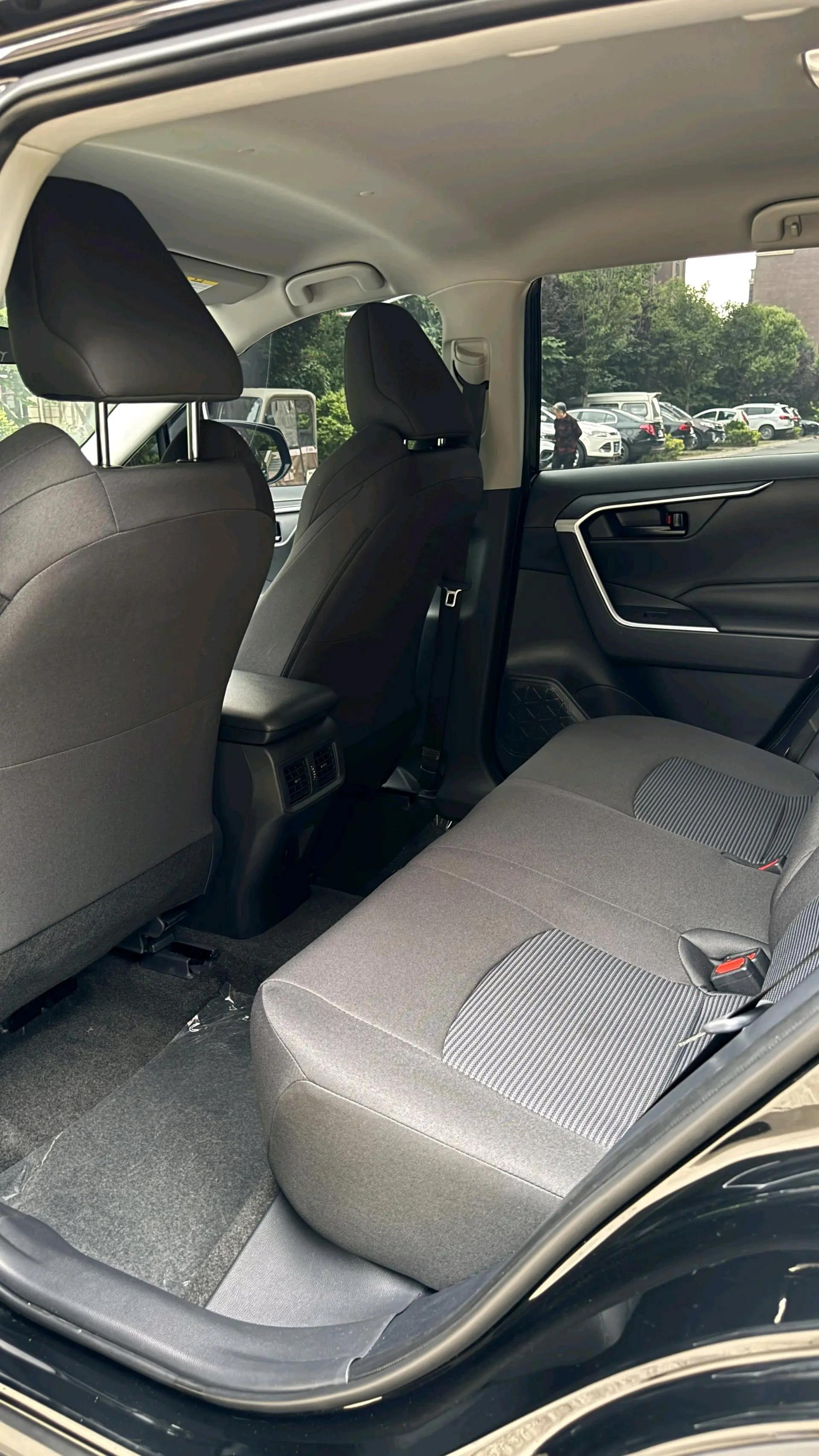 Toyota 2024 Wilanda 2.0 Stepless Two-Drive City Edition Automatic Gear 6