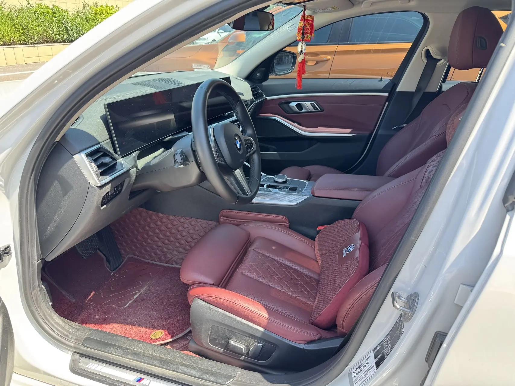 BMW 3 Series 2024 Model 325Li 2.0T M Sport Night Edition Automatic 2