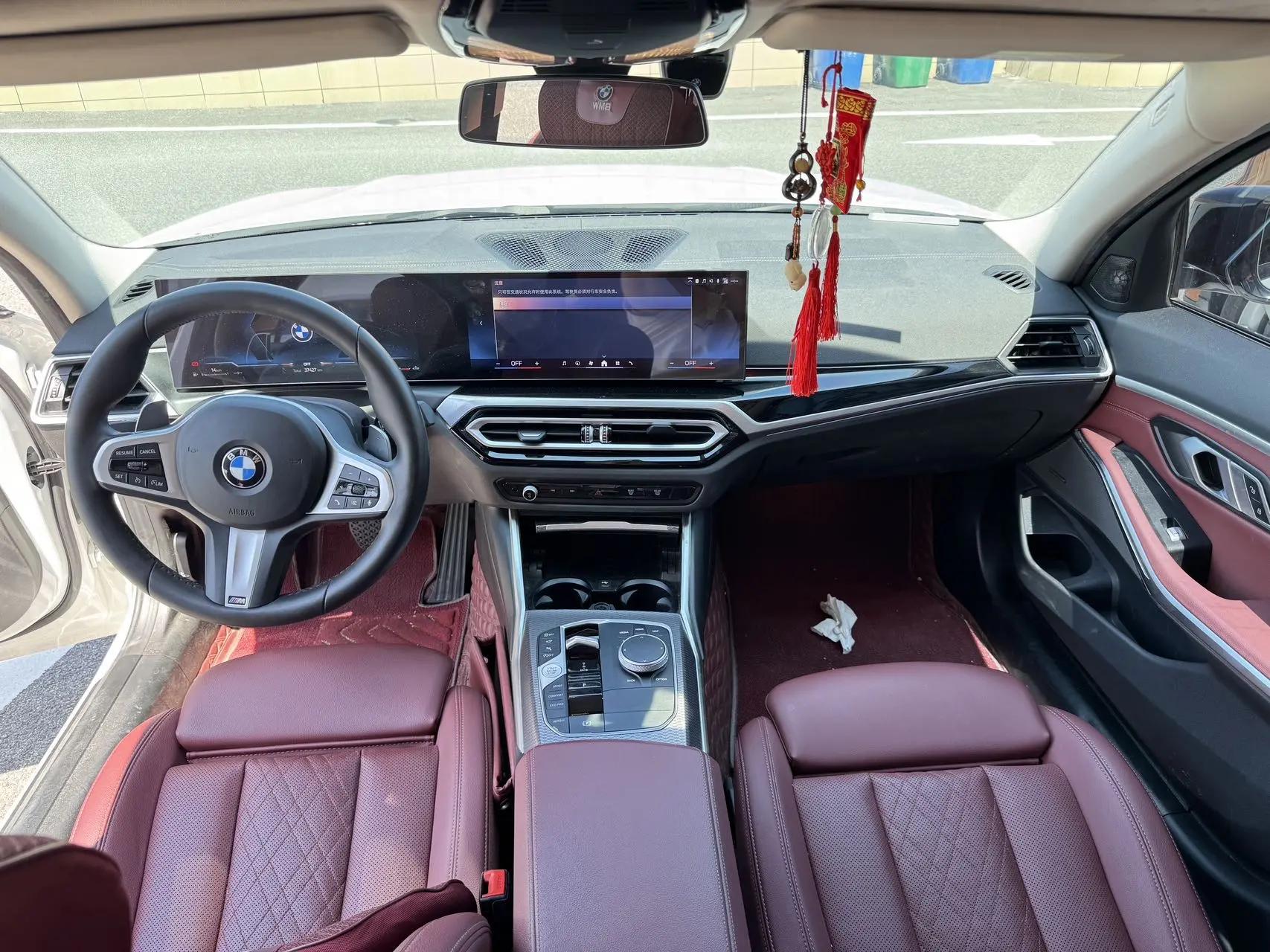 BMW 3 Series 2024 Model 325Li 2.0T M Sport Night Edition Automatic 4