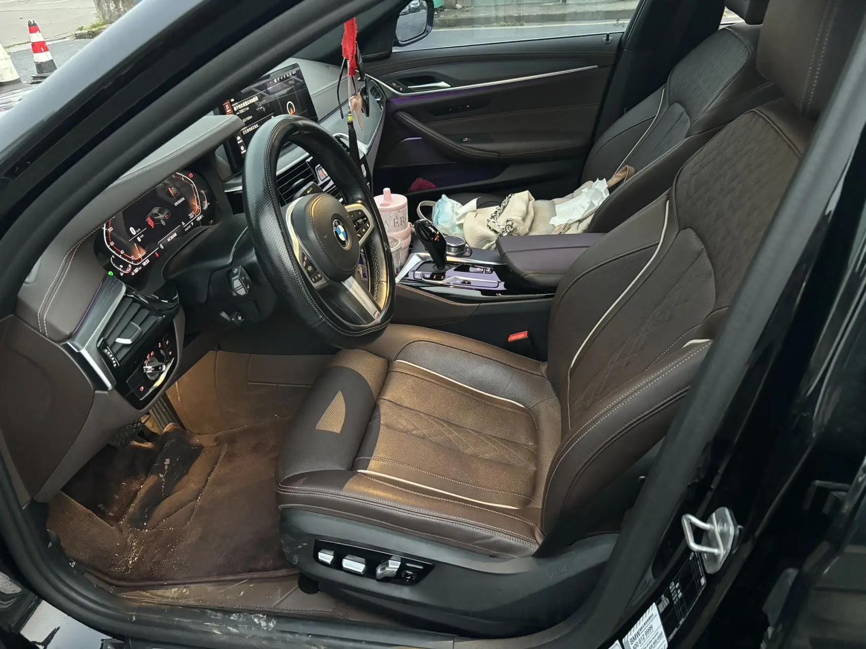 BMW 5 Series 2021 530Li Exclusive M Sports Suit 4