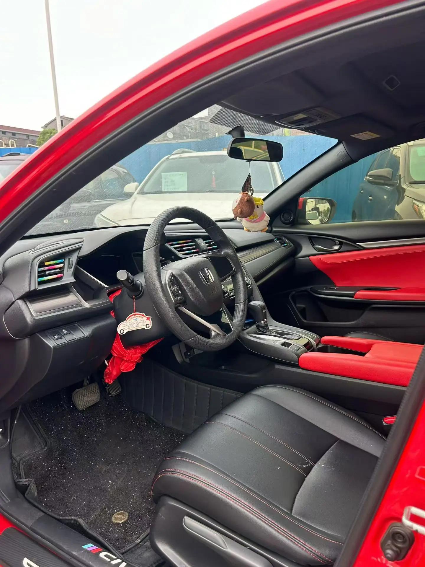 2021 Honda Civic Hatchback 220TURBO CVT, the Cutting-Edge Choice 6