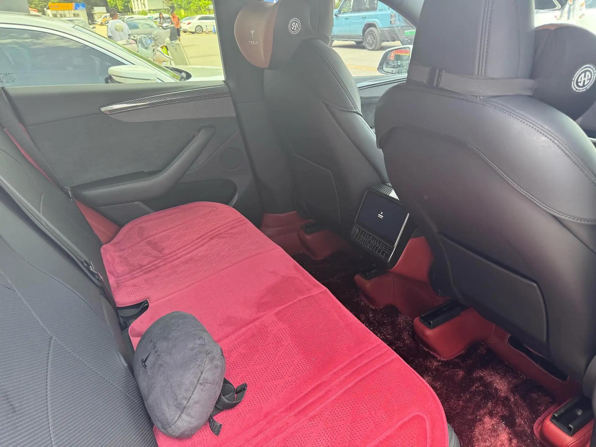 Tesla 2026 Model Y long endurance all-wheel drive version automatic transmission 4