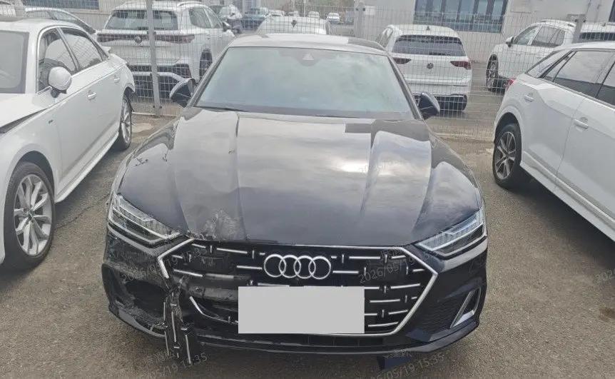 Audi 2024 A7L 2.0TFSI 45TFSI Luxury Automatic 2