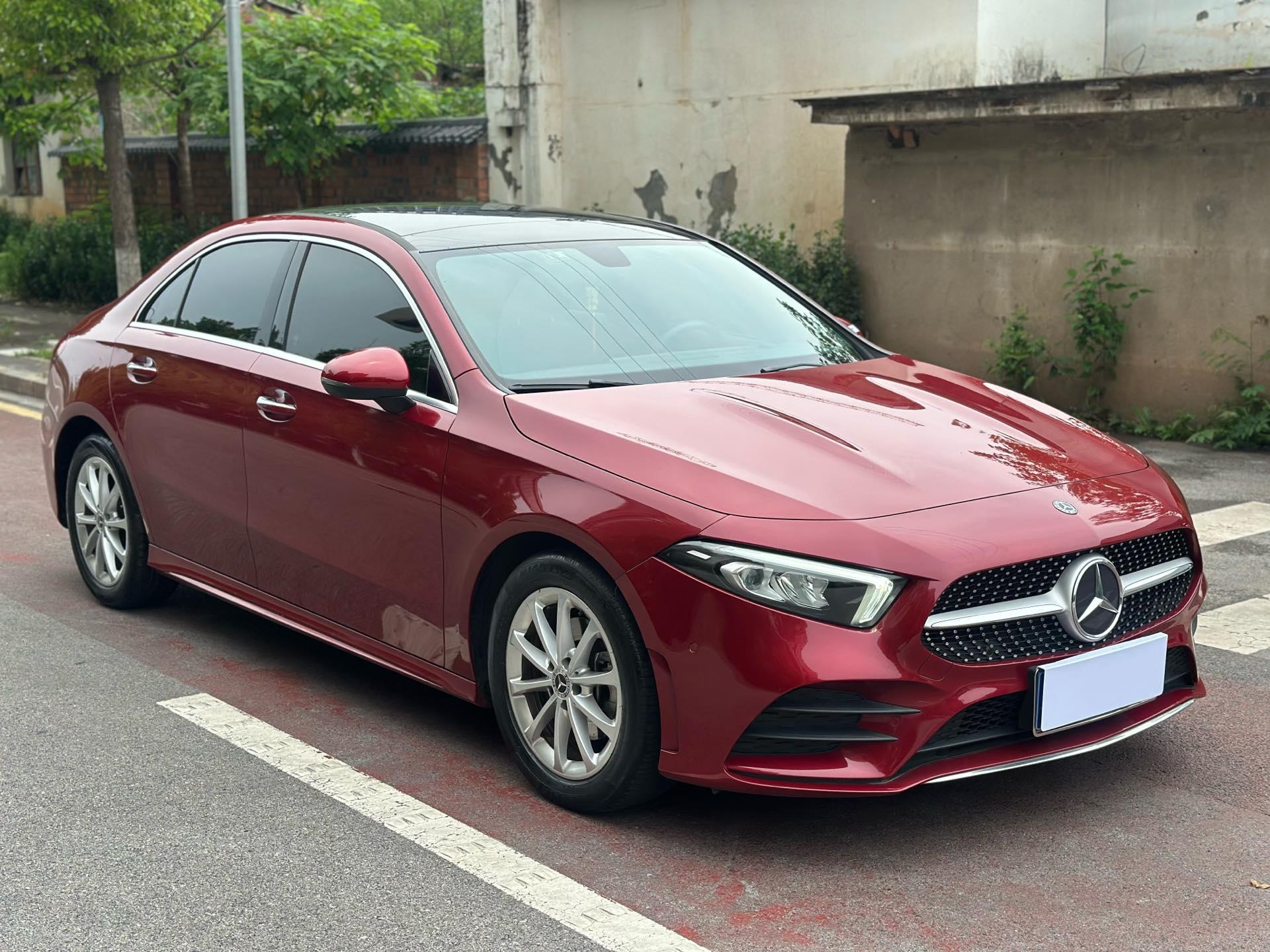 Mercedes Benz Class A 2020 Model Modified A 200 L Sports Sedan Fashion Model 3