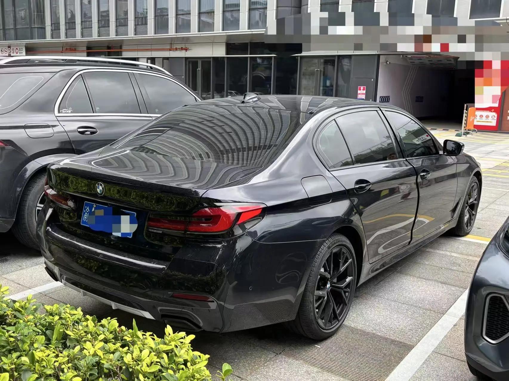 BMW 5 Series 2022 Modified 3 530Li Exclusive M Sports Suit 4