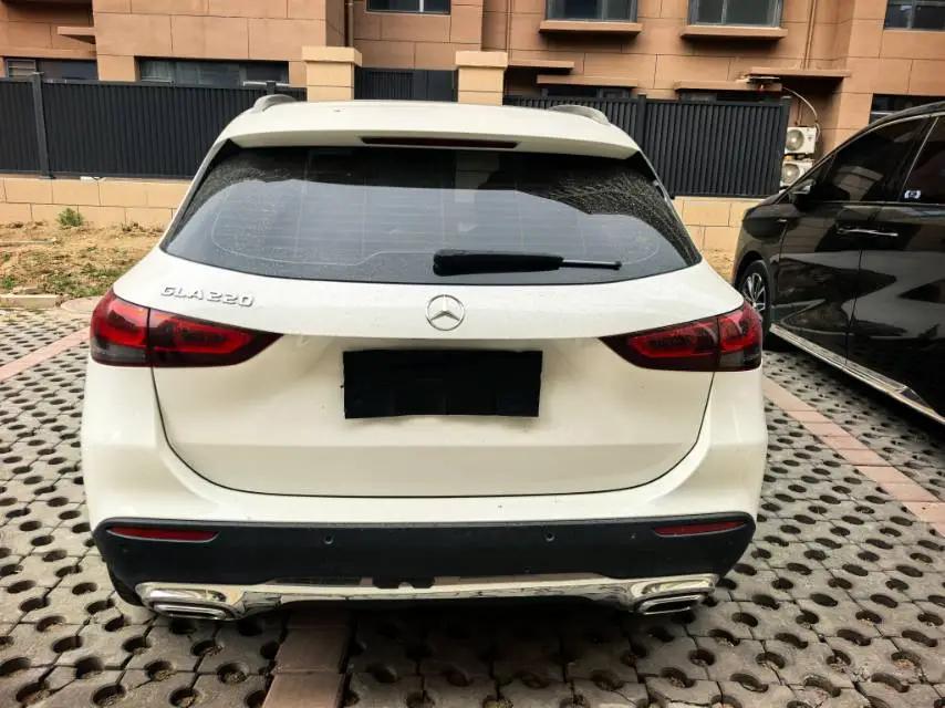 Mercedes Benz GLA 2022 GLA 220 3