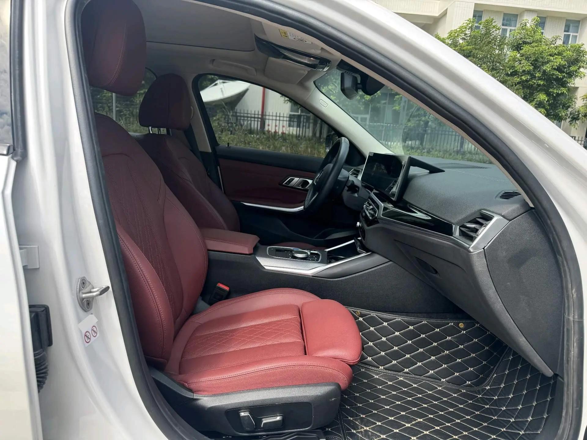 BMW 2024 i3 eDrive 40 L obsidian night suit automatic gear 5