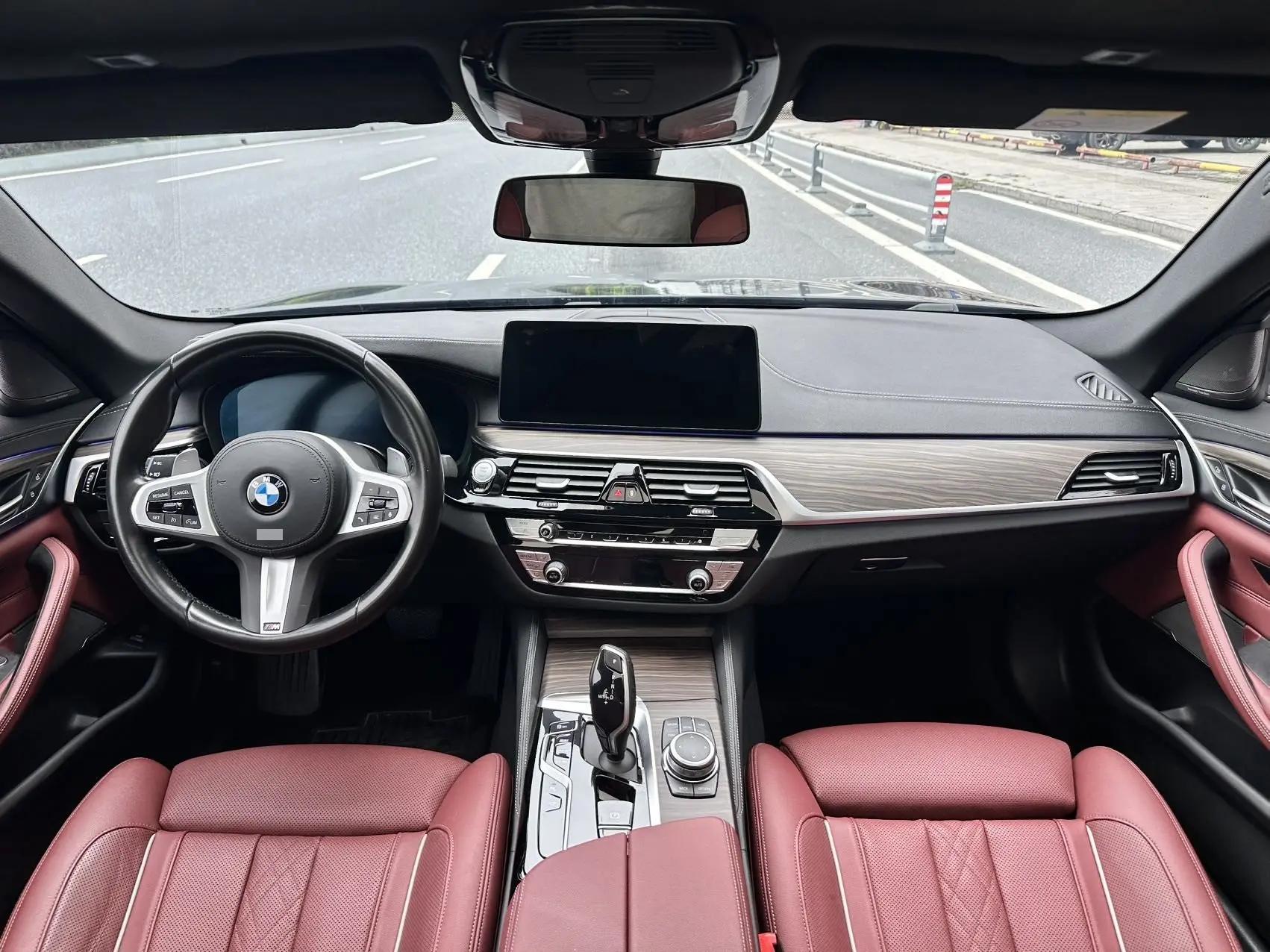 BMW 5 Series 2022 Modified 530Li Exclusive M Sports Suit 6