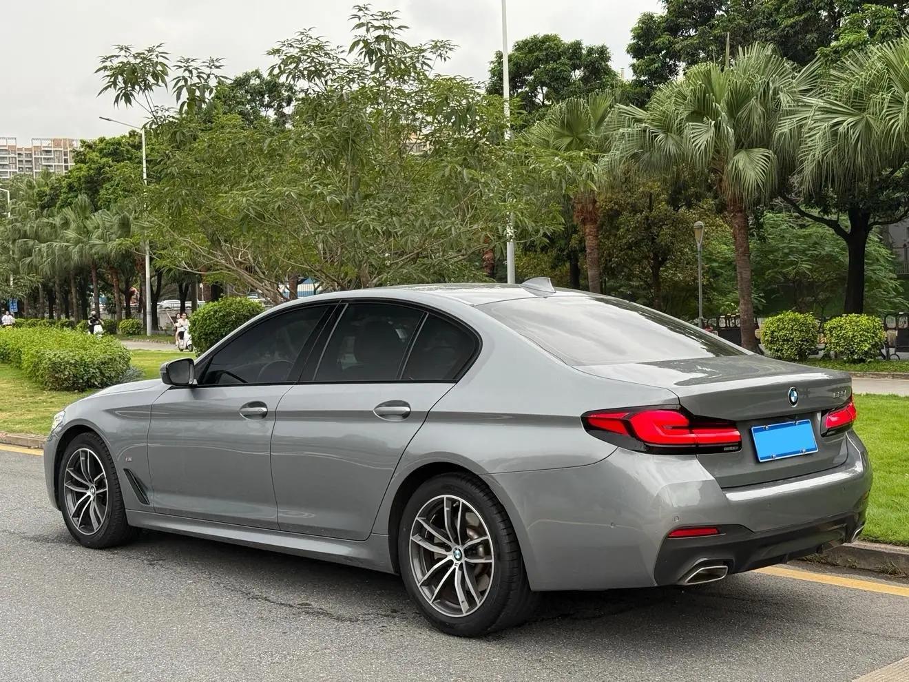 BMW 5 Series (Imported) 2022 to 2 525i M Sports Suit 4