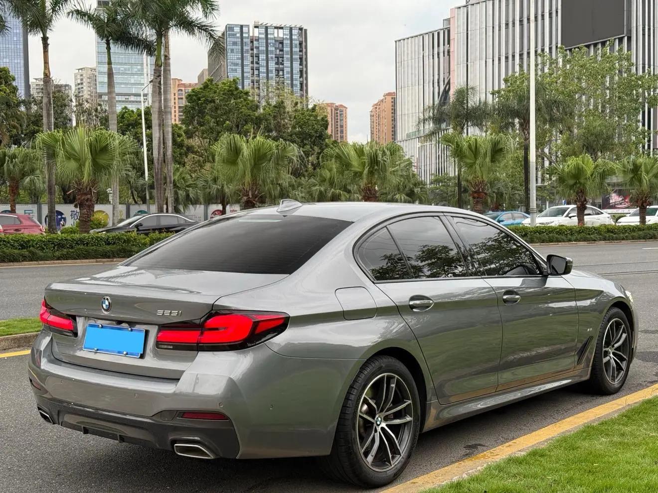 BMW 5 Series (Imported) 2022 to 2 525i M Sports Suit 6
