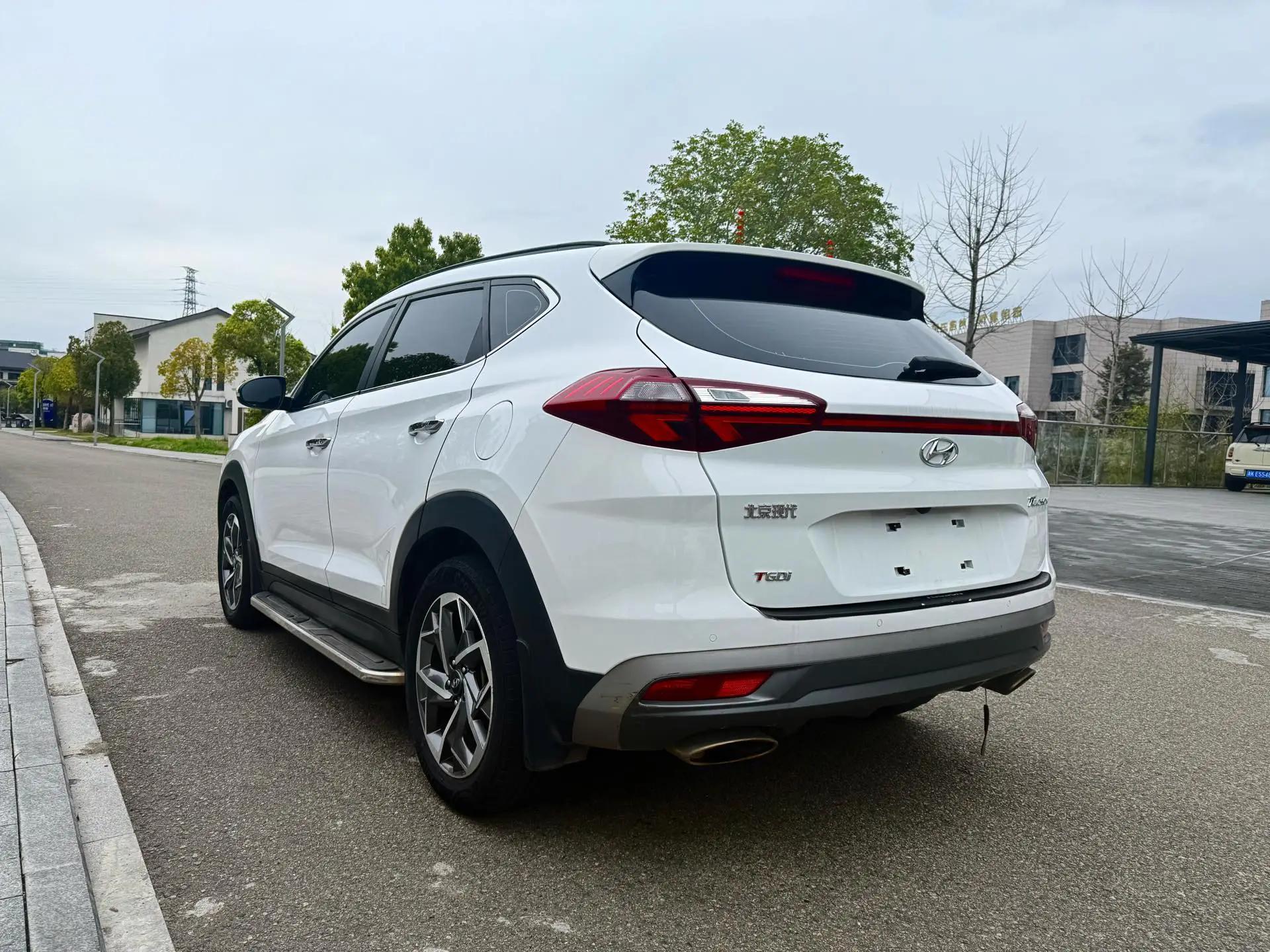 Tousheng 2019 280TGDi Dual Clutch Two-Drive Fashion Edition National V 6