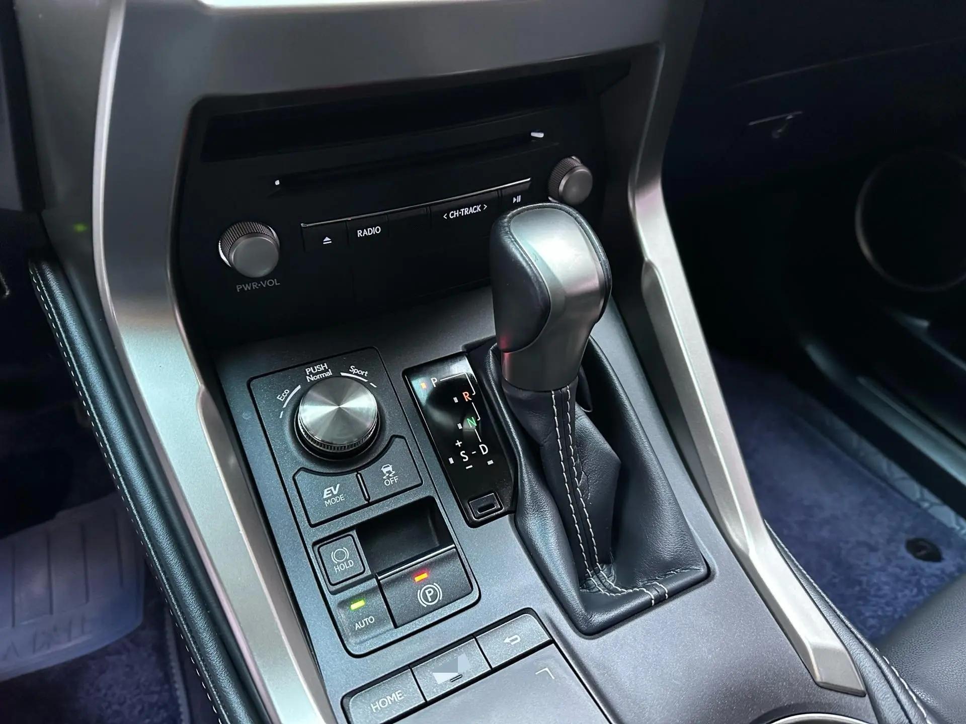 Lexus NX 2020 300h Precursor Front Edition National V 6