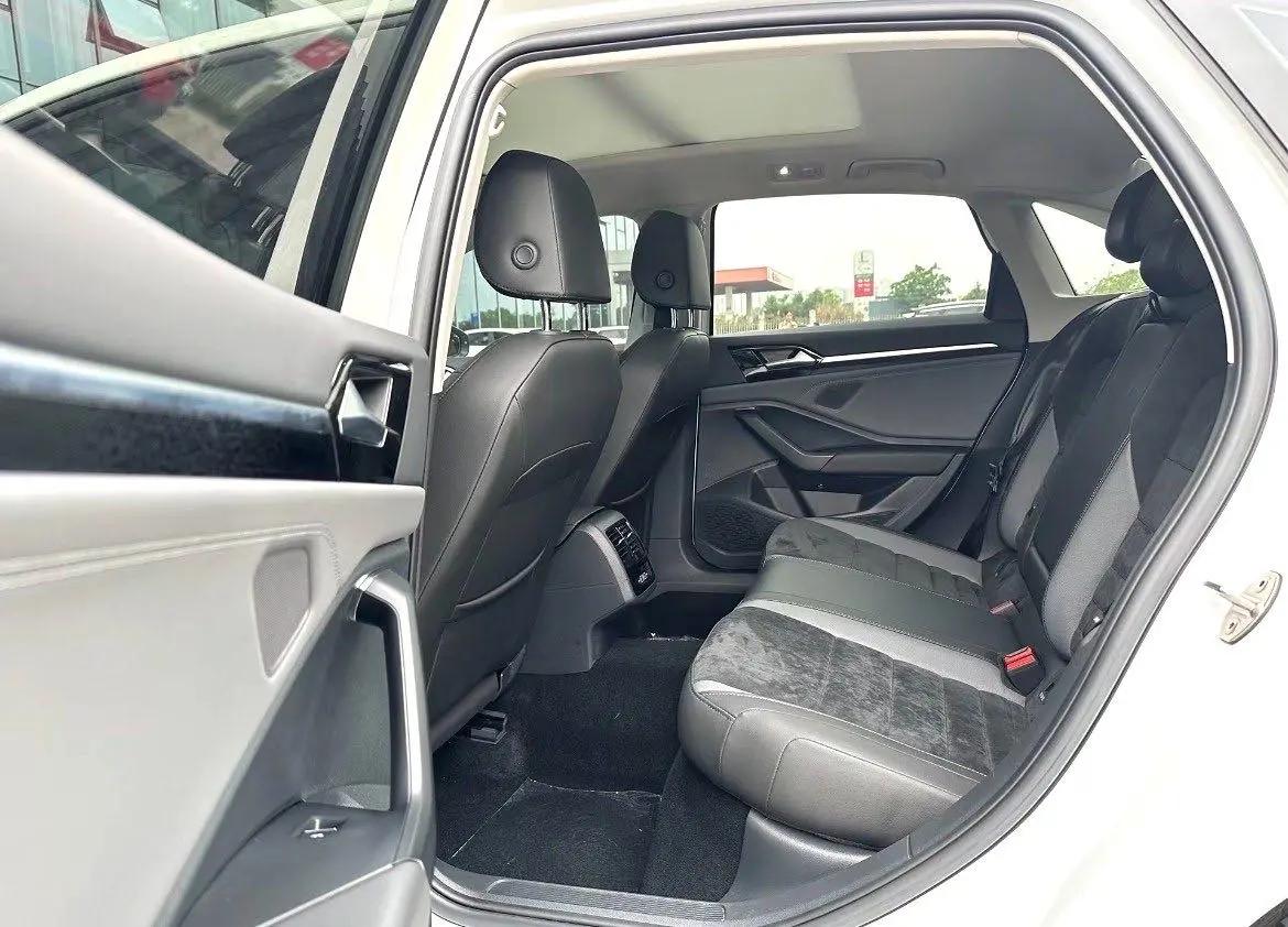 Sagitar 2021 280TSI DSG Excellence Edition 6