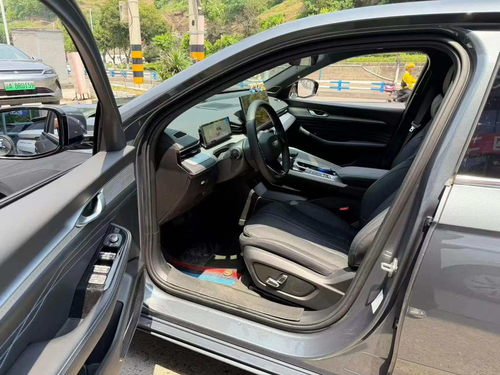 Geely 2025 Xingrui 1.5TD Oriental Yao Fuyao Edition Automatic 4