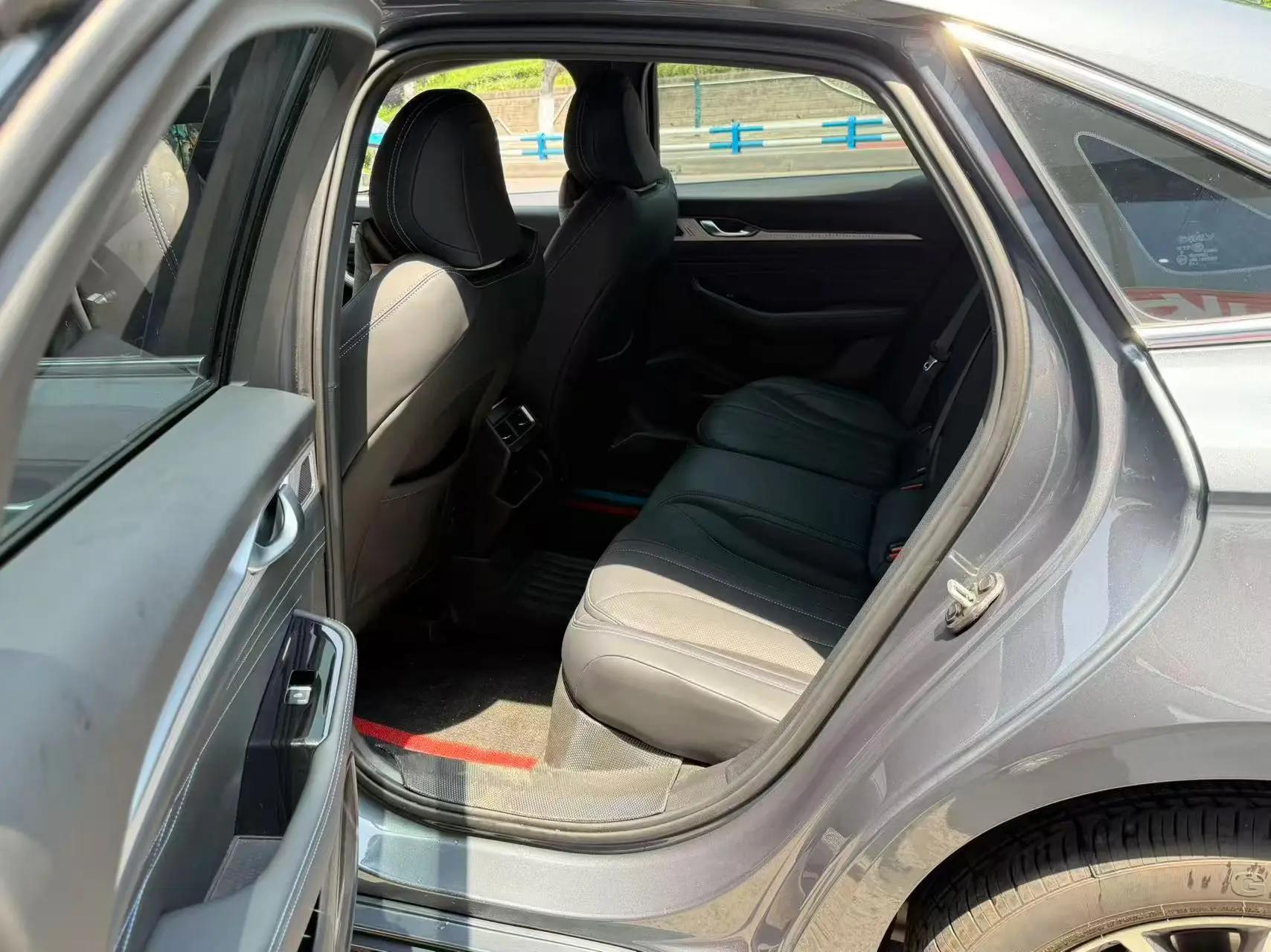 Geely 2025 Xingrui 1.5TD Oriental Yao Fuyao Edition Automatic 6