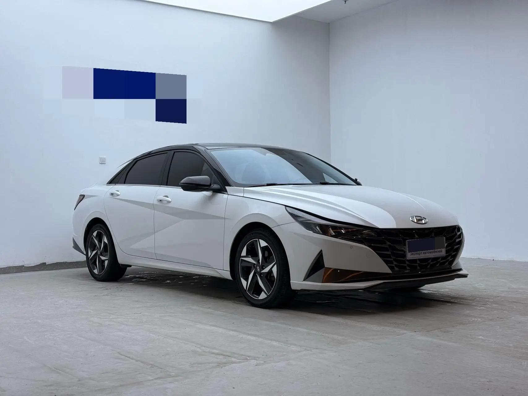 Elantra 2021 1.5L CVT LUX Prestige Edition 3