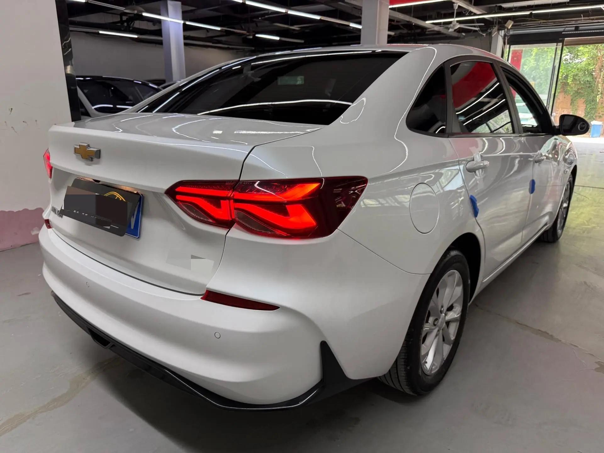 Cruze 2023 1.5L Dual Clutch Pleasant Edition 9