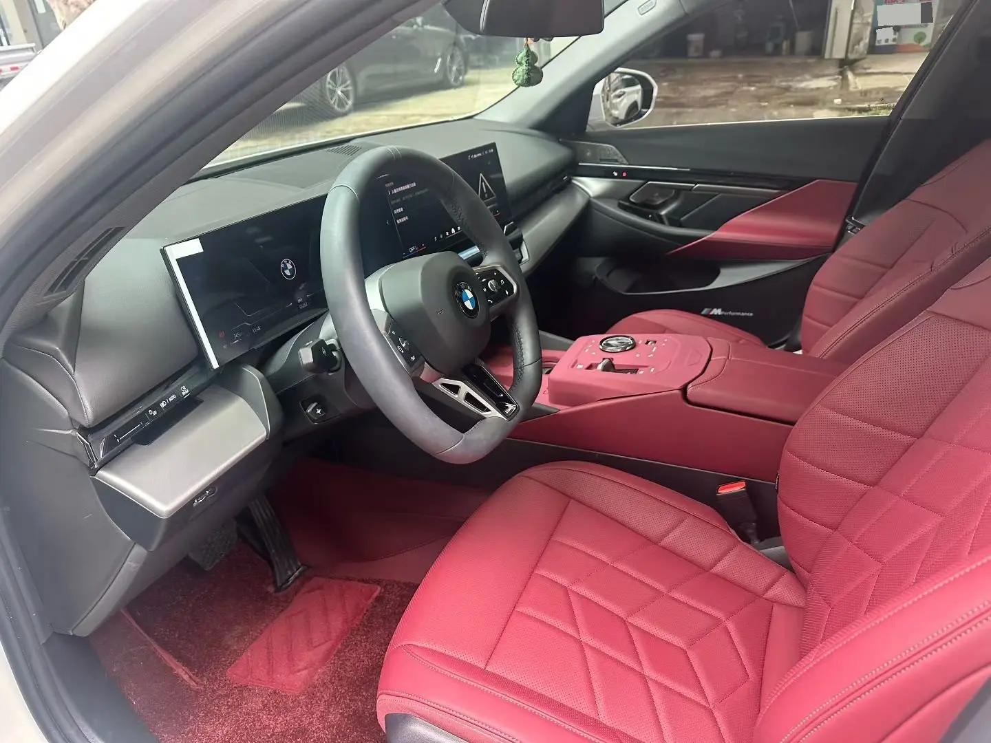 BMW 5 Series 2026 530Li 48V 2.0T Leading M Sports Suit (Modified) Automatic Gear 4