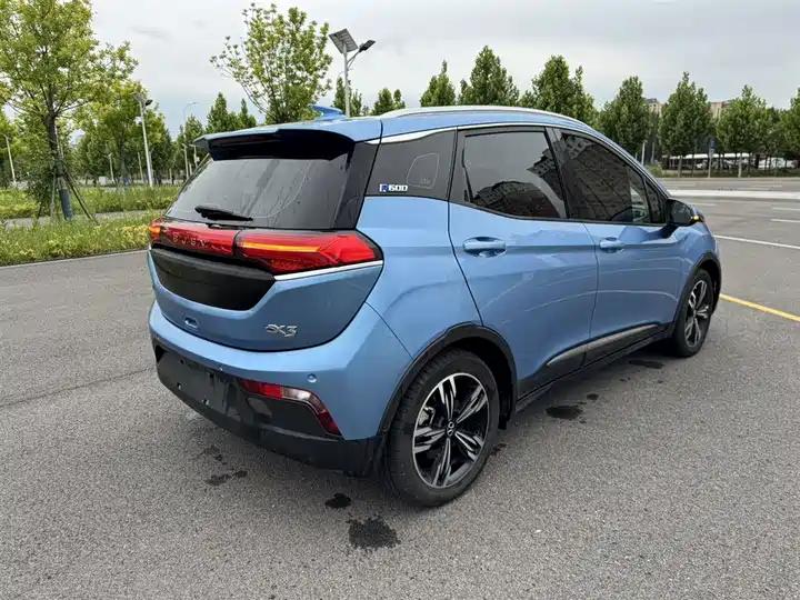 Beijing EX3 2019 R600 Jin Yue Edition 7