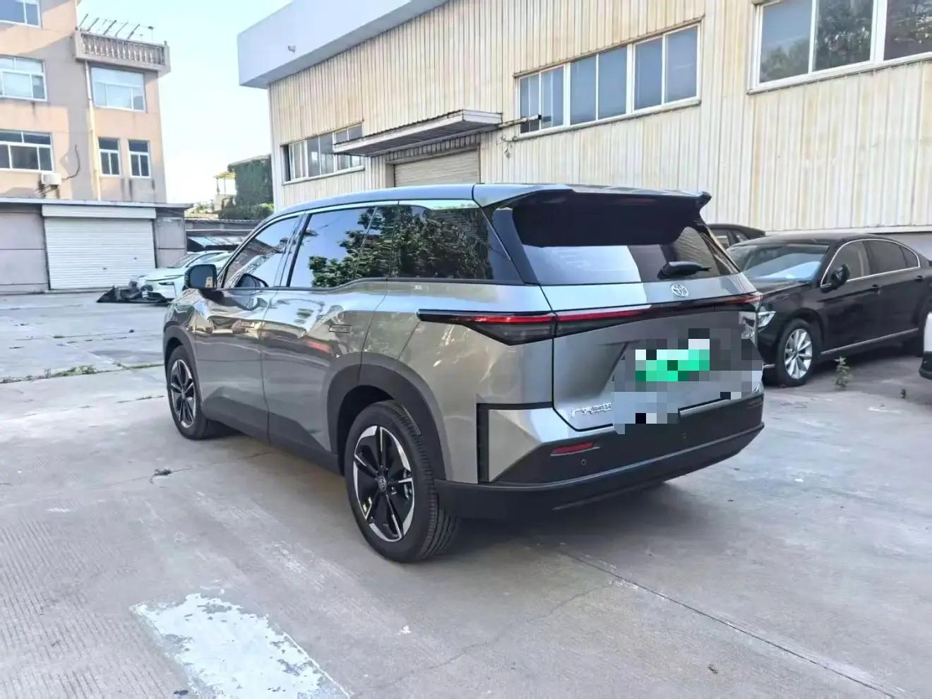丰田 2026款 铂智3X 430 Air 自动挡 3