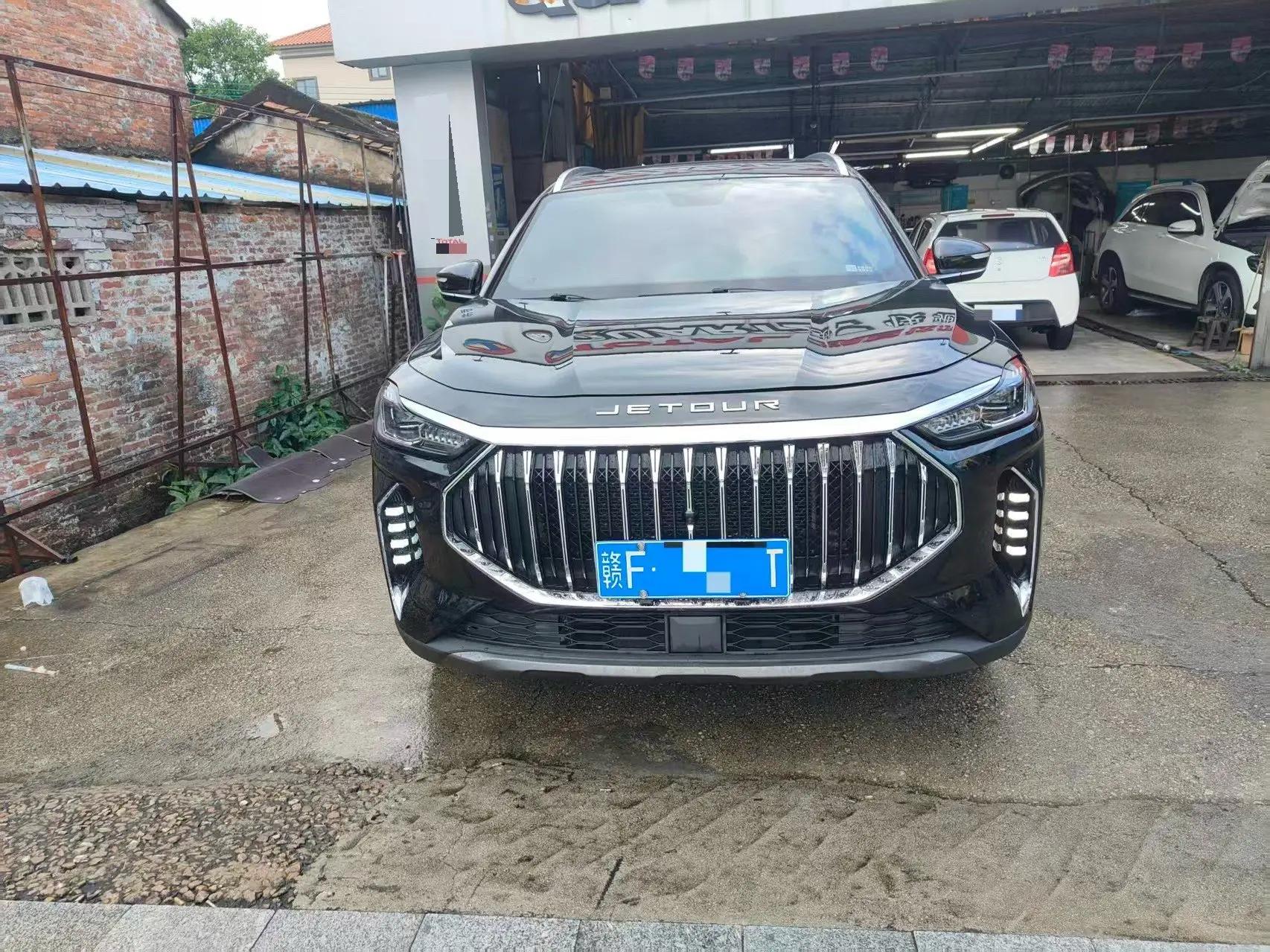 Jetour X70 PLUS 2023 1.5T DCT Brave PLUS 5 2