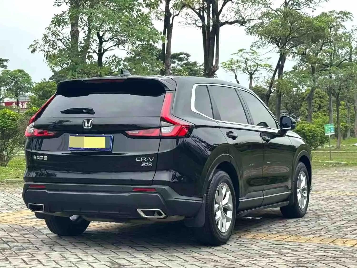 Honda CR-V 2023 240TURBO Two-Drive Front is still 5-seat Edition 10